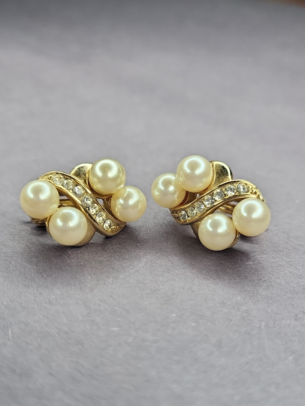 Classic Pearl Cluster Gold-Tone Clip Earrings